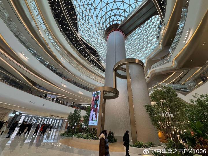 “湾里”开始试营业,与环球影城仅一路之隔 “湾里”开始试营业,与环球影城仅一路之隔