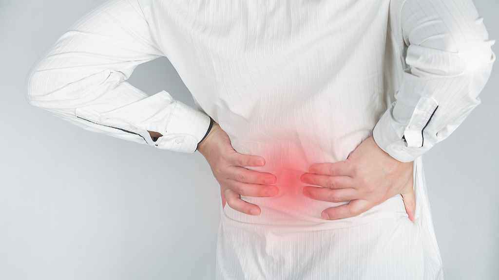 一咳嗽就腰疼？警惕是腰椎间盘在“报警”！