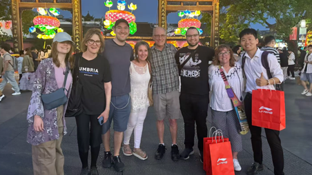 2025年江苏接待游客12亿人次，旅游总收入1.48万亿元