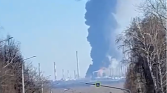 俄罗斯鞑靼斯坦共和国石化厂火灾已致2死72伤 俄罗斯鞑靼斯坦共和国石化厂火灾已致2死72伤