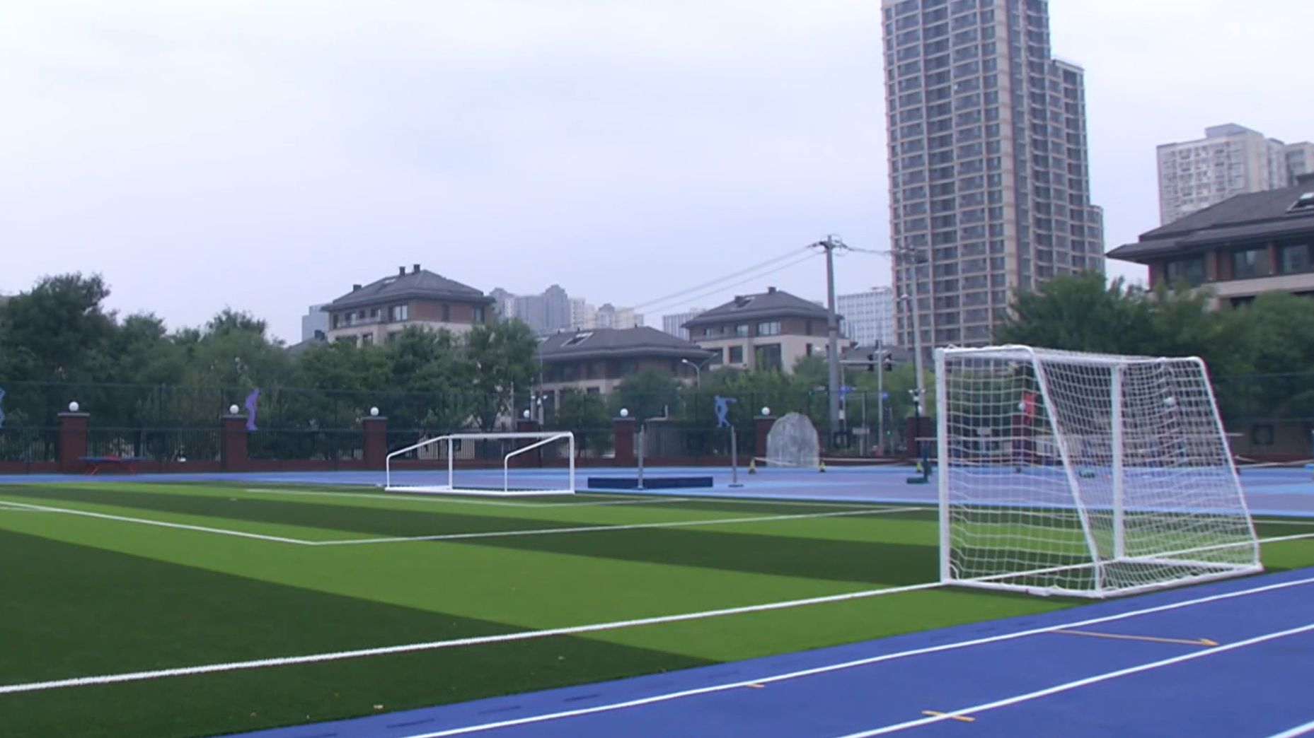 今年丰台区高中校将增至27所 为“老老人”提供1.5万人次上门巡诊服务 今年丰台区高中校将增至27所 为“老老人”提供1.5万人次上门巡诊服务