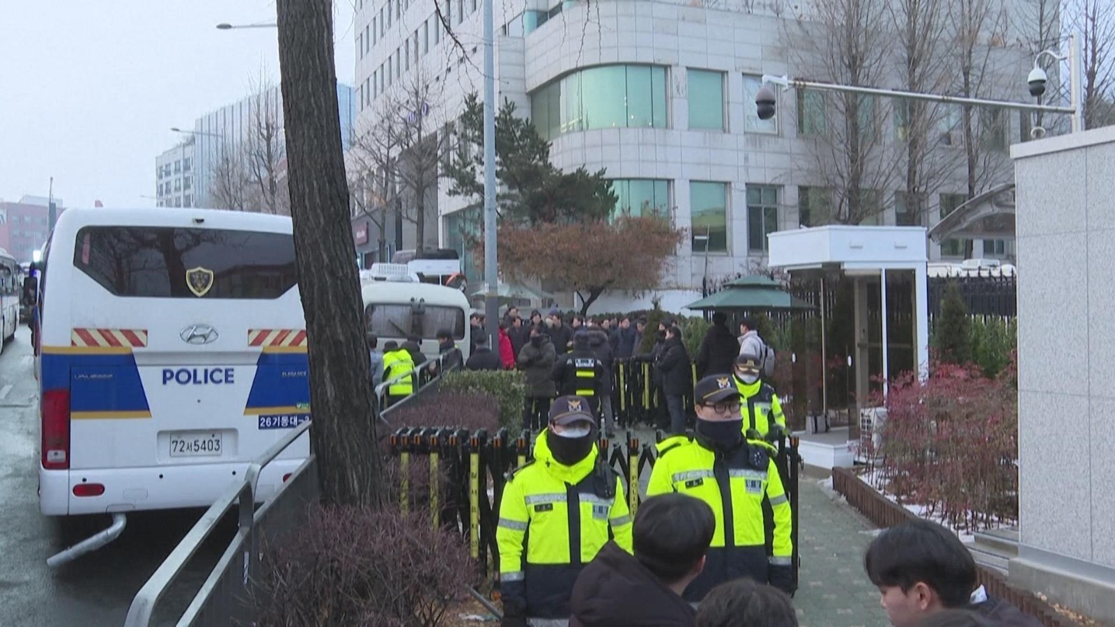 韩国总统警卫处长到案接受警方调查