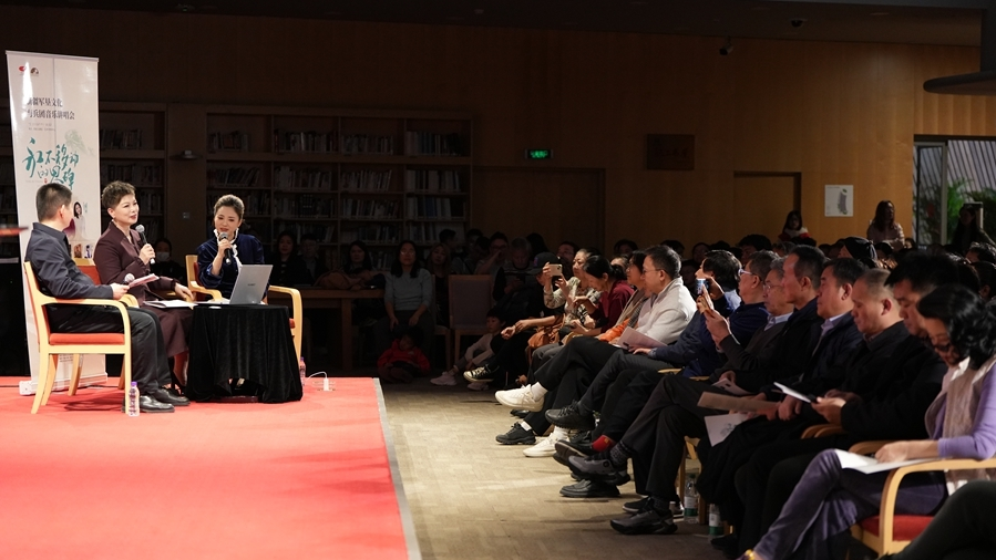 歌声嘹亮颂边疆——新疆军垦文化与兵团音乐讲唱会在国家大剧院圆满落幕 歌声嘹亮颂边疆——新疆军垦文化与兵团音乐讲唱会在国家大剧院圆满落幕