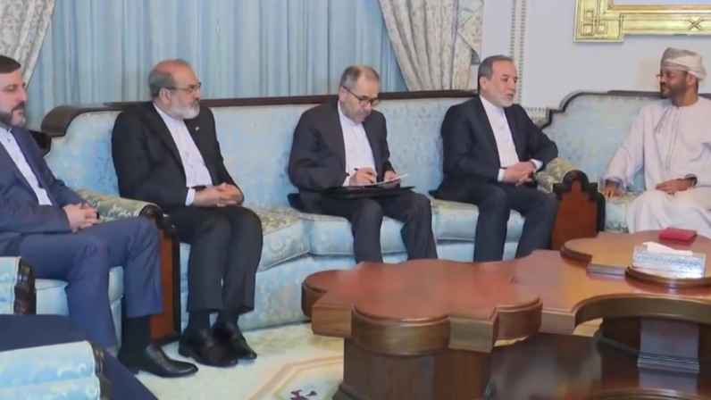 美伊谈判进入方案磋商阶段 双方仍“同楼不同室”