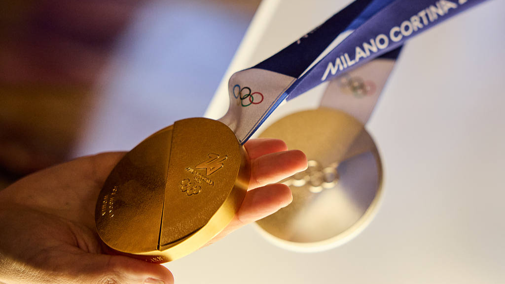 贵金属价格飙升,本届冬奥会金牌“史上最贵” 贵金属价格飙升,本届冬奥会金牌“史上最贵”