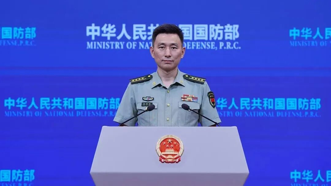 日方紧盯辽宁舰?国防部回应来了 日方紧盯辽宁舰?国防部回应来了