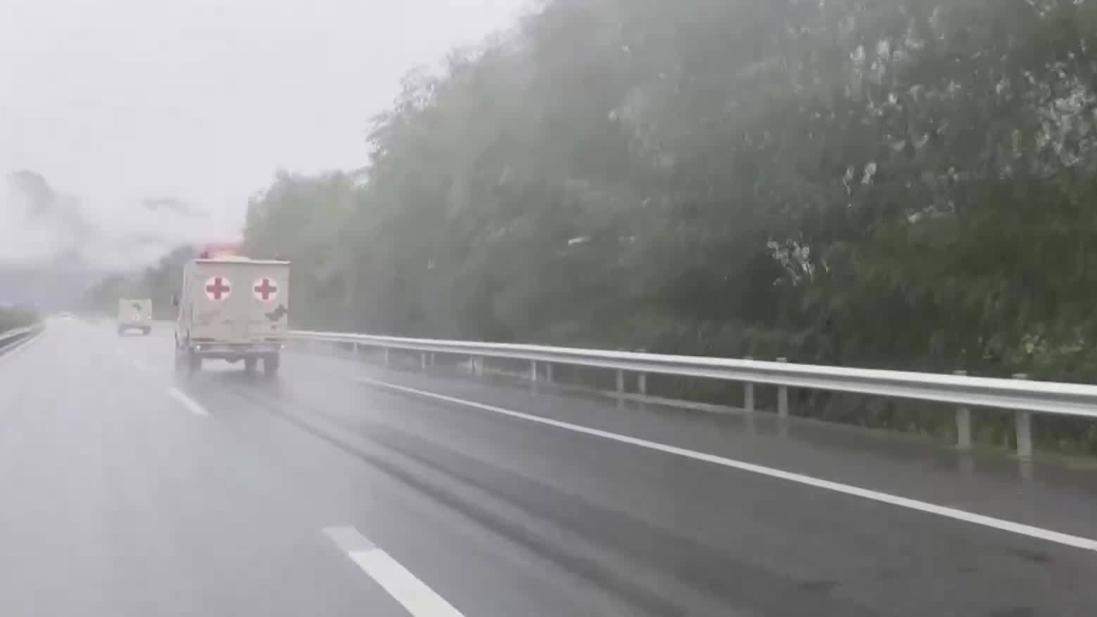 医疗防疫分队前往救援一线，提供卫勤保障
