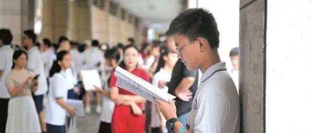 教育部出手，中小学考试焦虑能缓解吗？