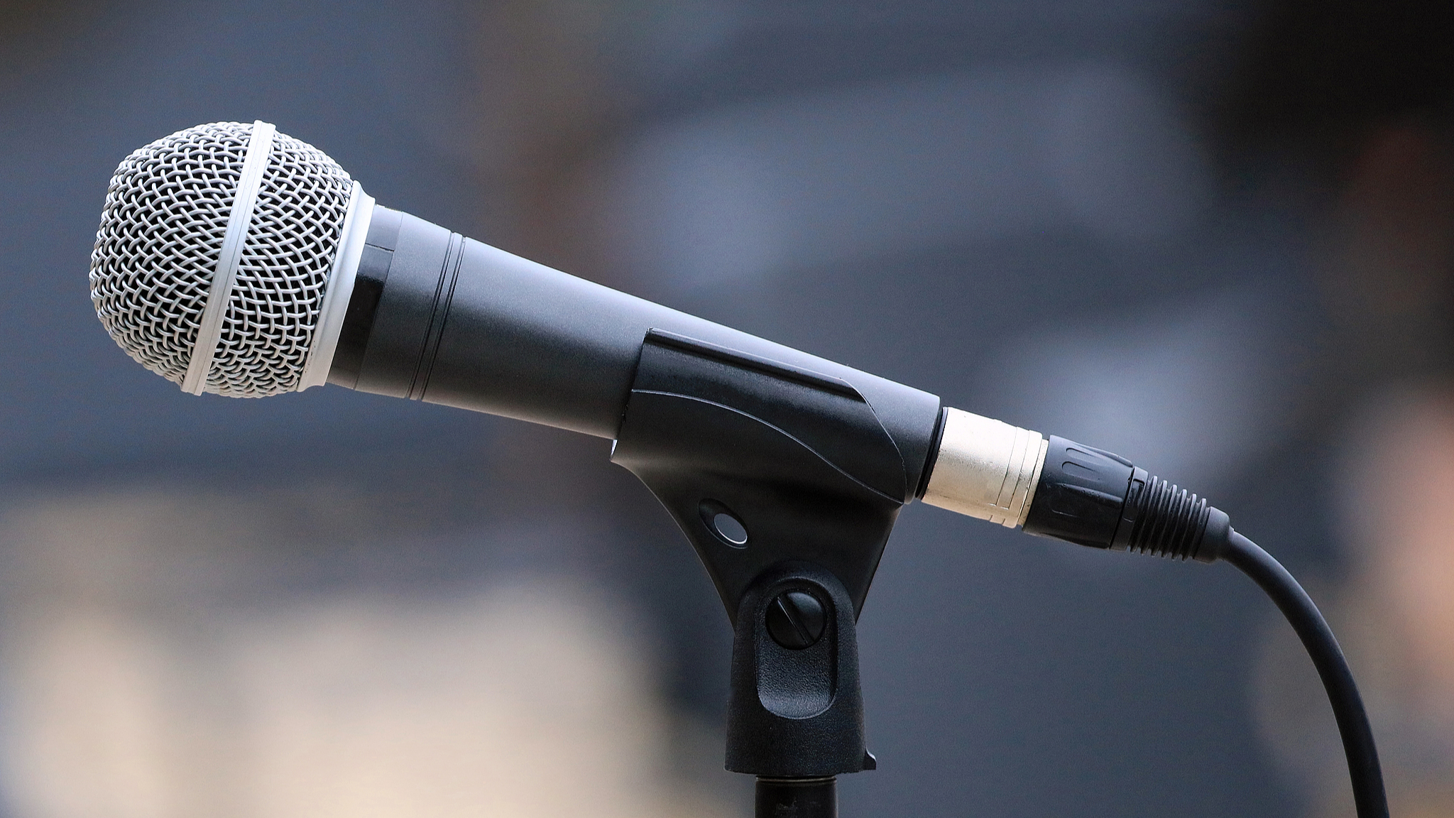 王毅同巴基斯坦副总理兼外长达尔通电话 王毅同巴基斯坦副总理兼外长达尔通电话