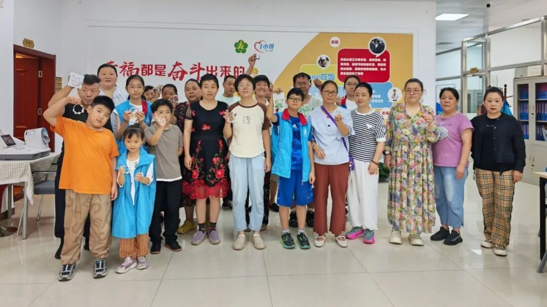 指尖蕴匠心，助残启新程——这个职康站解锁助残增收新路径
