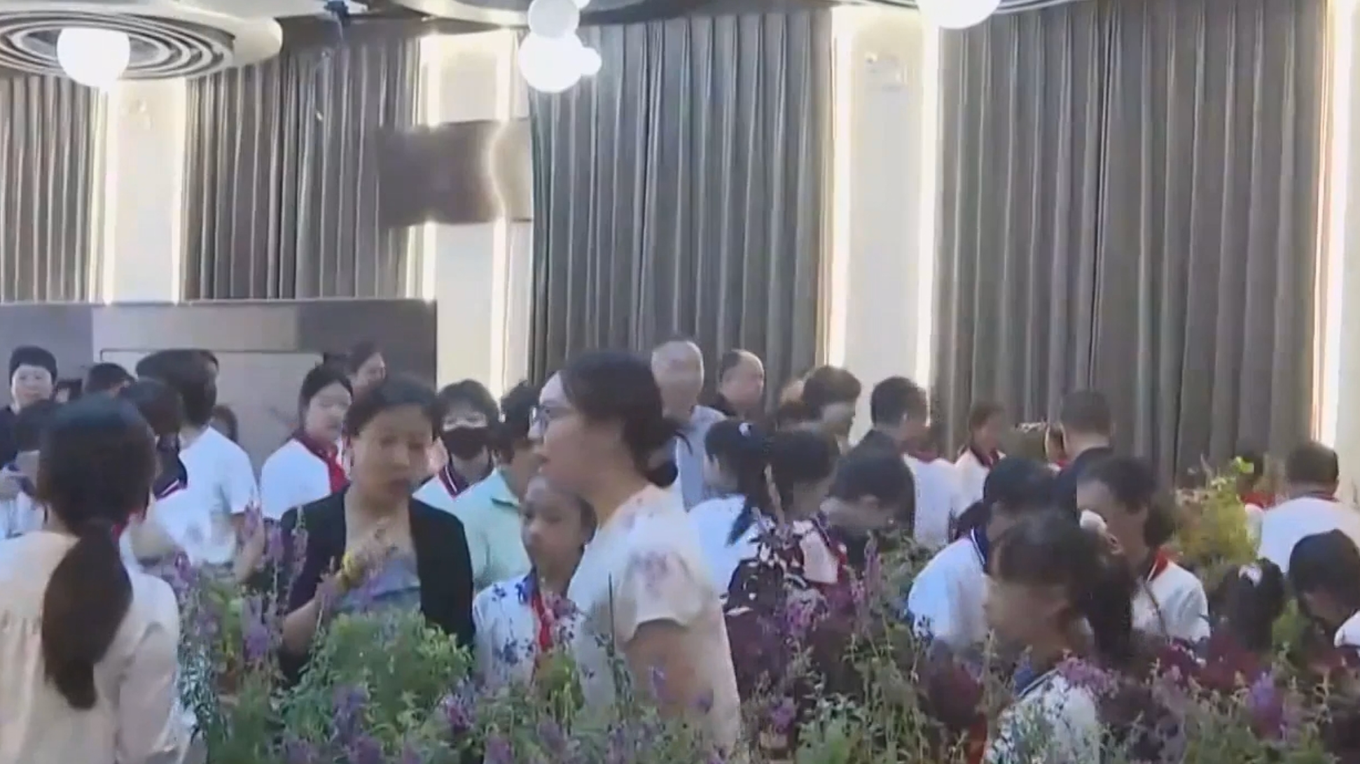 迎国庆 市民家养鲜花将亮相长安街