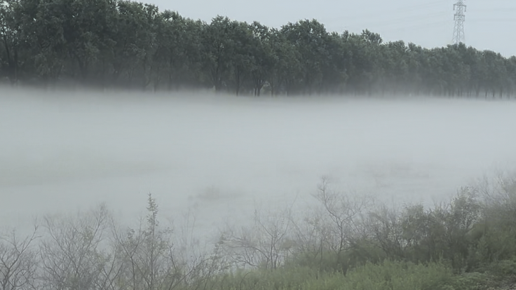密云白河在暴雨之后河面雾气蒸腾 近期市民不要进山下水 牢记安全第一