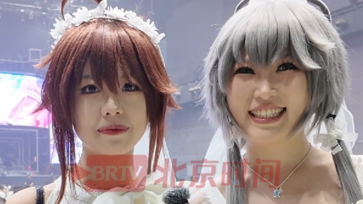 济南姐妹花专程来北京看洛天依：喜欢她十年了，歌曲能伴我度过低谷