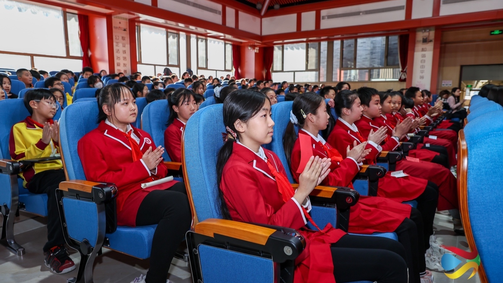 北京2027年世界田径锦标赛会徽、吉祥物、主题口号征集活动走进校园 北京2027年世界田径锦标赛会徽、吉祥物、主题口号征集活动走进校园