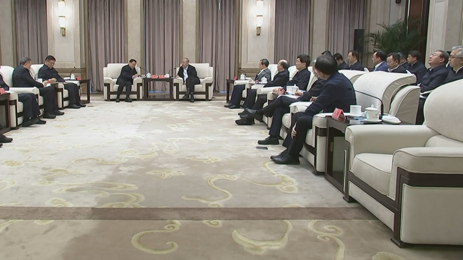 内蒙古自治区党政代表团来京考察 尹力殷勇李秀领魏小东与王伟中包钢张延昆参加有关活动