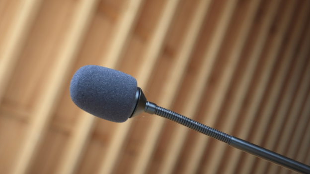 乌外长：泽连斯基愿与普京会面 以解决领土等敏感问题