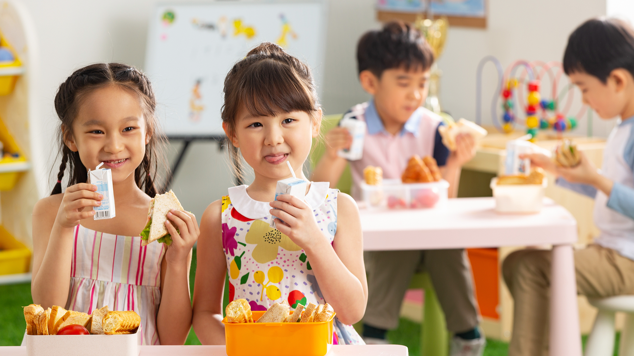 今年北京将开展校园餐及网络外卖专项治理，推动食品安全地方立法