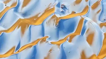 浪漫又梦幻!当塔克拉玛干沙漠遇见雪 浪漫又梦幻!当塔克拉玛干沙漠遇见雪