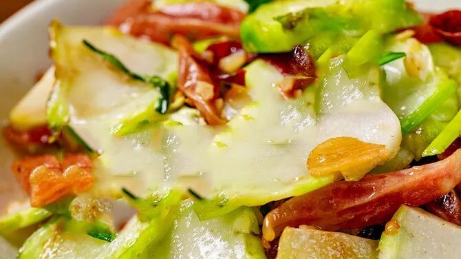 开春必吃的天然“败火菜”，清火气，防便秘，三块钱就能做一大盘