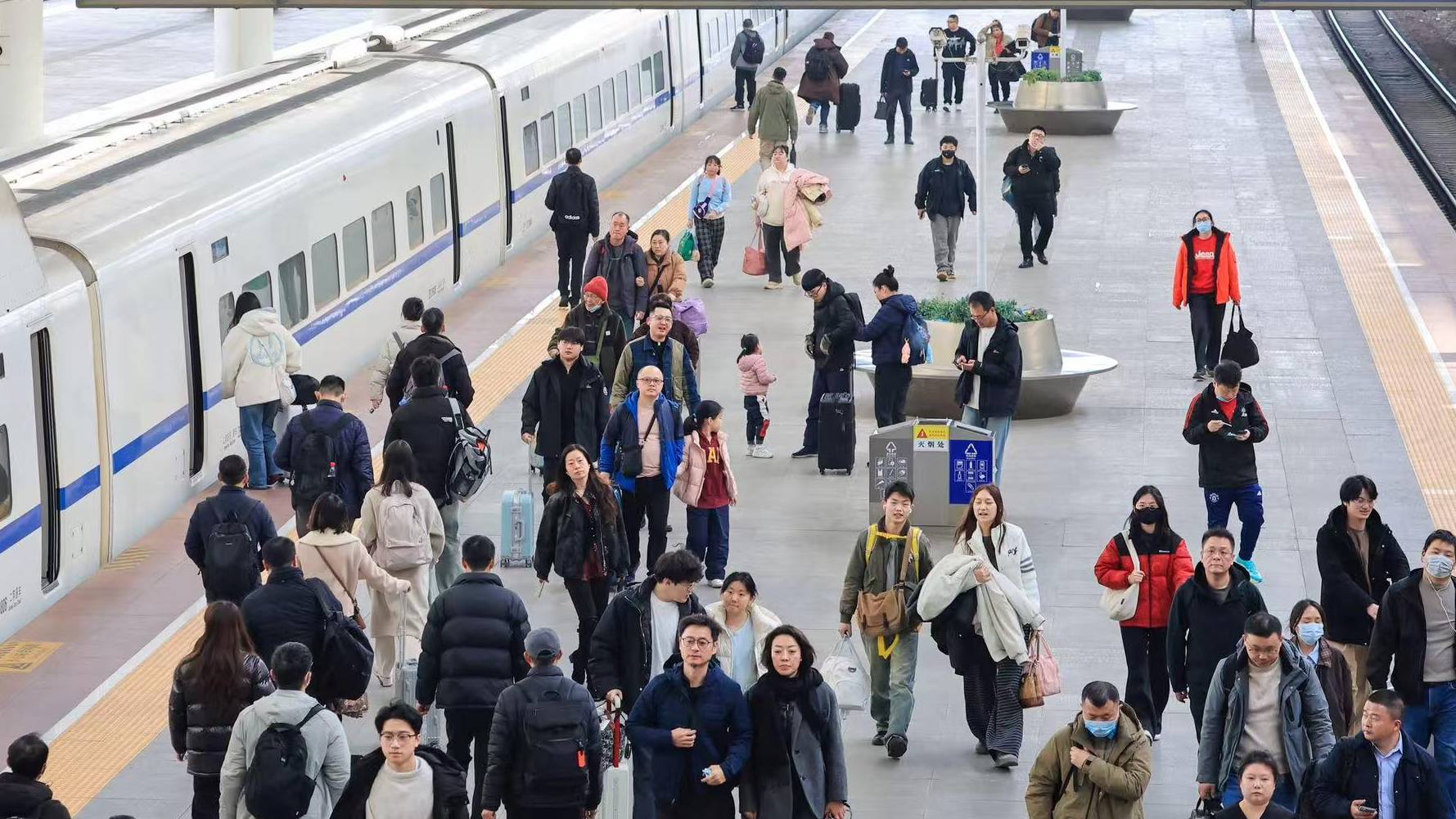 1月3日预计发送旅客340万人次 长三角铁路迎元旦返程客流高峰