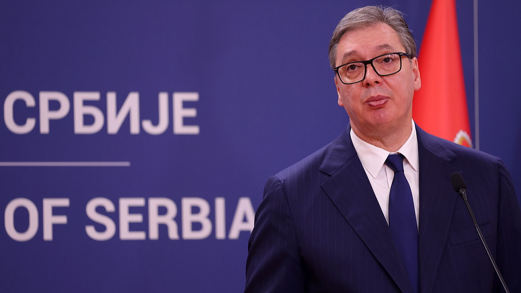 武契奇:塞尔维亚以全部政治力量支持一个中国原则 武契奇:塞尔维亚以全部政治力量支持一个中国原则