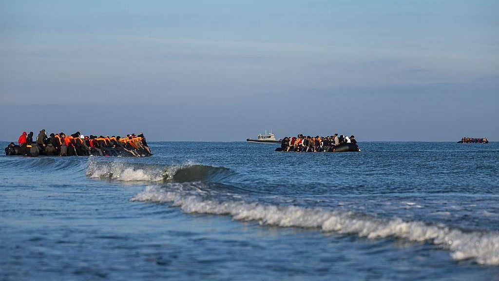 经英吉利海峡偷渡英国人数8年突破20万 经英吉利海峡偷渡英国人数8年突破20万