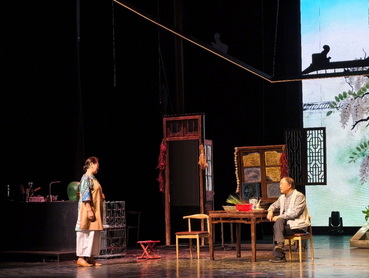 美食喜剧#舌尖上的北京人# 今日在北京东图剧场成功首演。