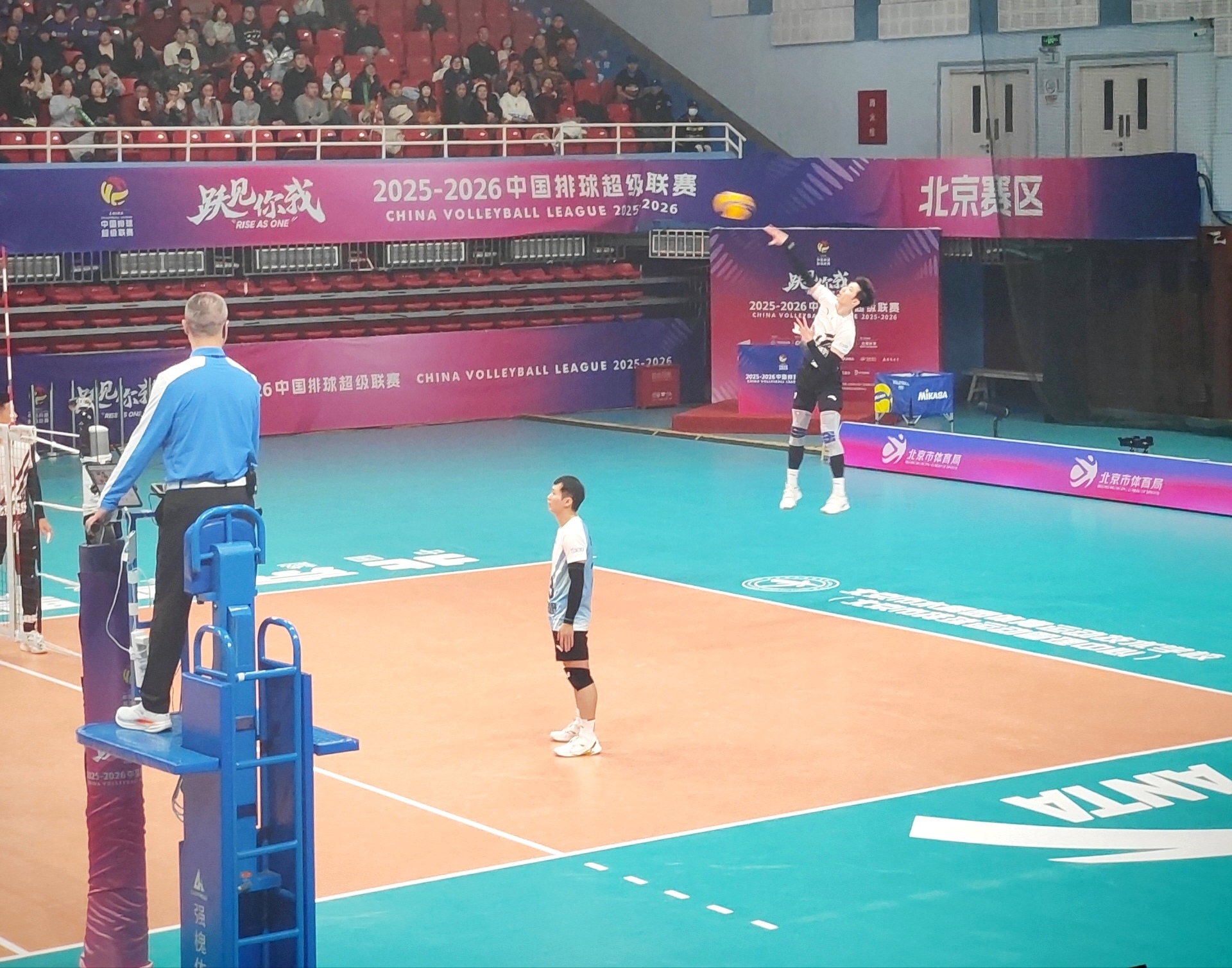 北京男排主场力克天津队 终止对手连胜脚步