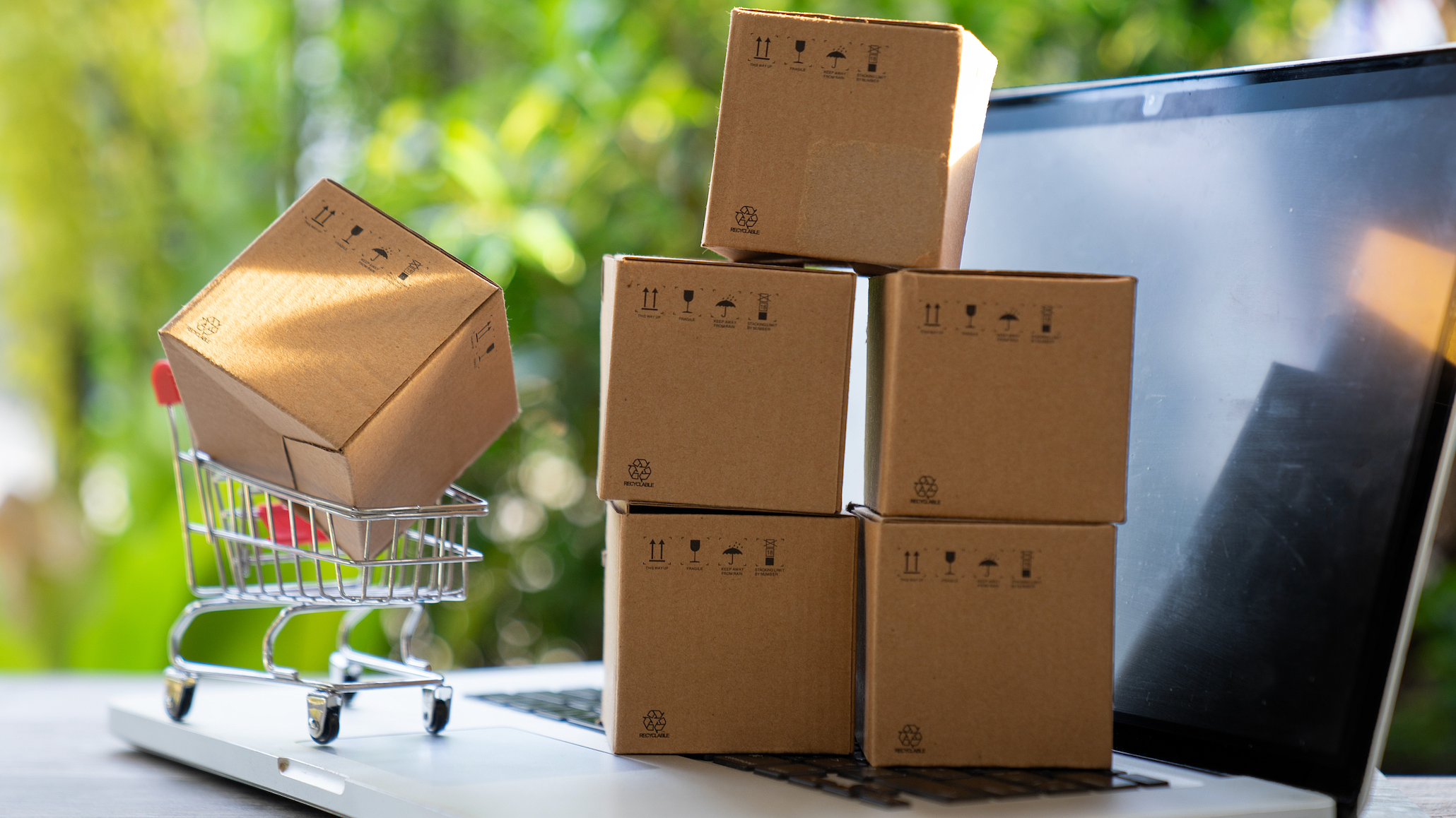 防范“先涨后降”,中消协发布双十二消费提示 防范“先涨后降”,中消协发布双十二消费提示