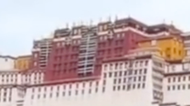 男子花2.5万从广州打出租车带父母去拉萨:为了圆父母的西藏梦 男子花2.5万从广州打出租车带父母去拉萨:为了圆父母的西藏梦
