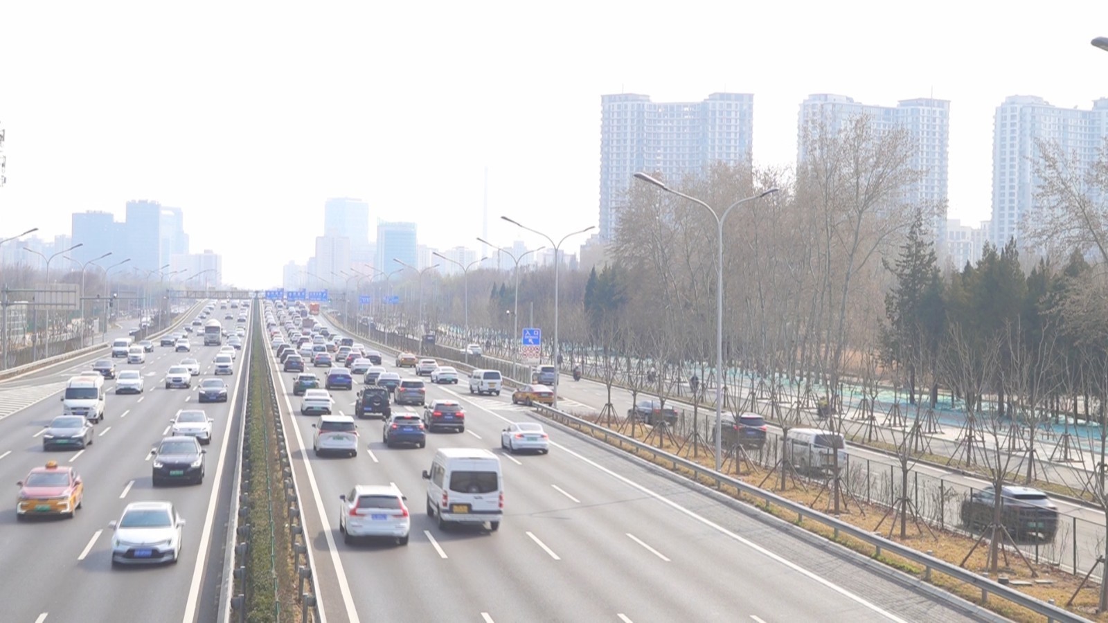 各地开始发力整治重拳治“慢”