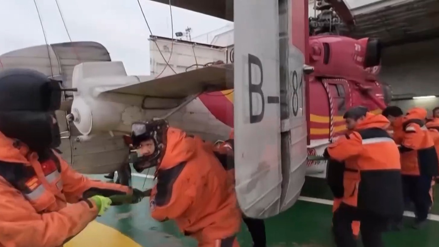 “雪龙”号正在返航 带你登船看中国第42次南极考察最新情况 “雪龙”号正在返航 带你登船看中国第42次南极考察最新情况