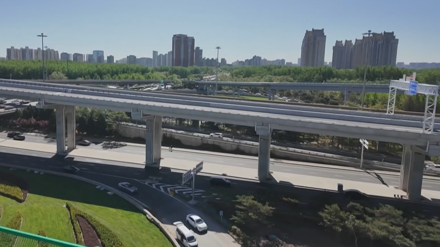 京密快速路（太阳宫北街-京平高速）通车