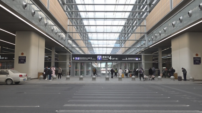北京丰台站南枢纽开通:增加一地面进站口,缩短进出站步行距离 北京丰台站南枢纽开通:增加一地面进站口,缩短进出站步行距离