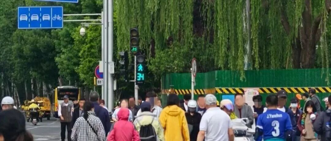 过街更从容!北京1400个路口信号灯配时9月完成优化 过街更从容!北京1400个路口信号灯配时9月完成优化