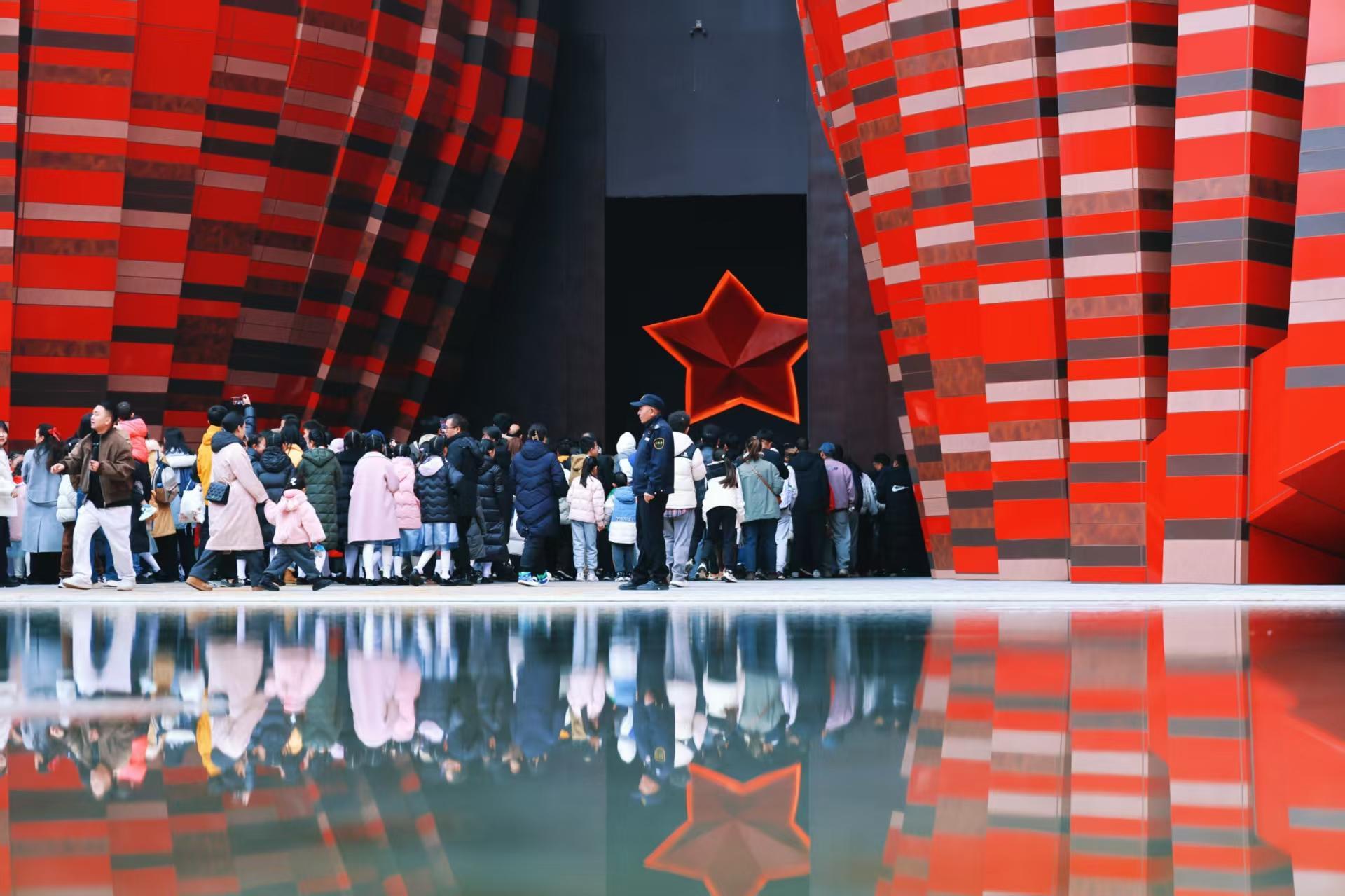 红飘带元旦“文旅+中医”掀热潮,三天免费市集让市民解锁健康新年