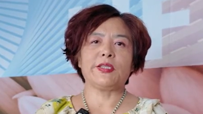 嘉宾推荐:爱好诗词的女士希望对方有大专或本科学历 嘉宾推荐:爱好诗词的女士希望对方有大专或本科学历