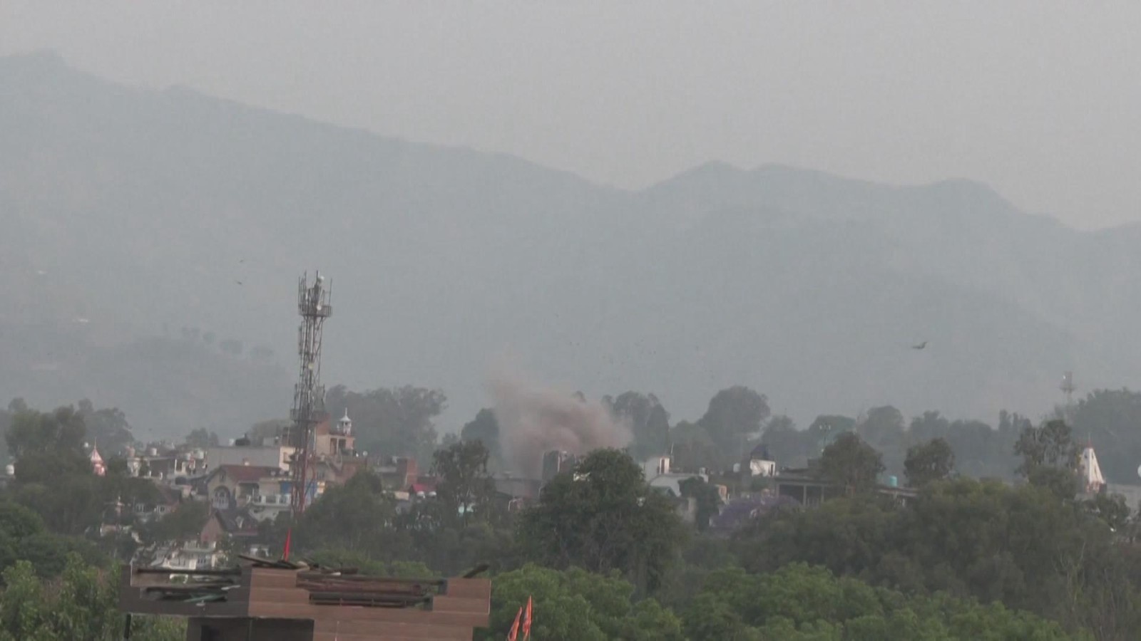 巴基斯坦总理:将继续坚定捍卫本国领空和主权 巴基斯坦总理:将继续坚定捍卫本国领空和主权