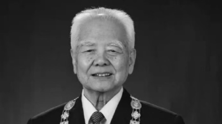 著名法学家高铭暄在京逝世