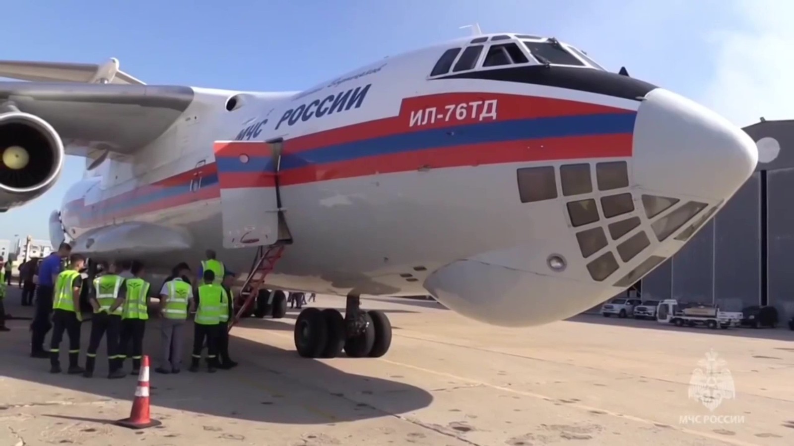 俄罗斯开始从黎巴嫩撤侨 俄罗斯开始从黎巴嫩撤侨