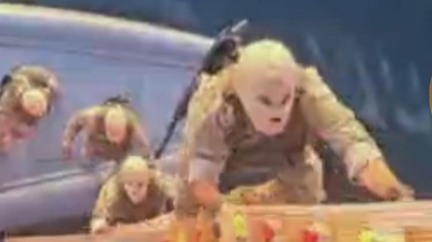 伊朗媒体首次发布画面:革命卫队海军扣押集装箱船 伊朗媒体首次发布画面:革命卫队海军扣押集装箱船