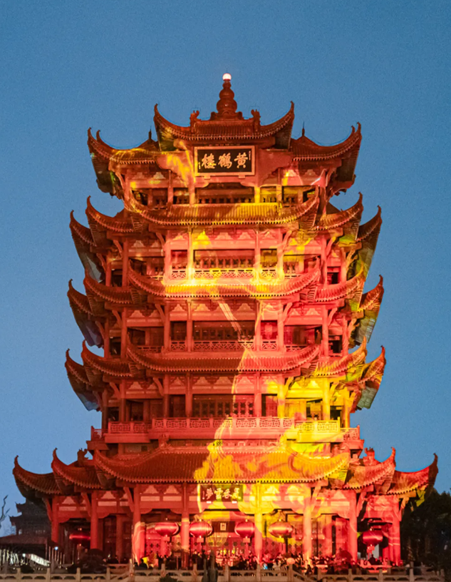 马年光影秀，登上黄鹤楼！