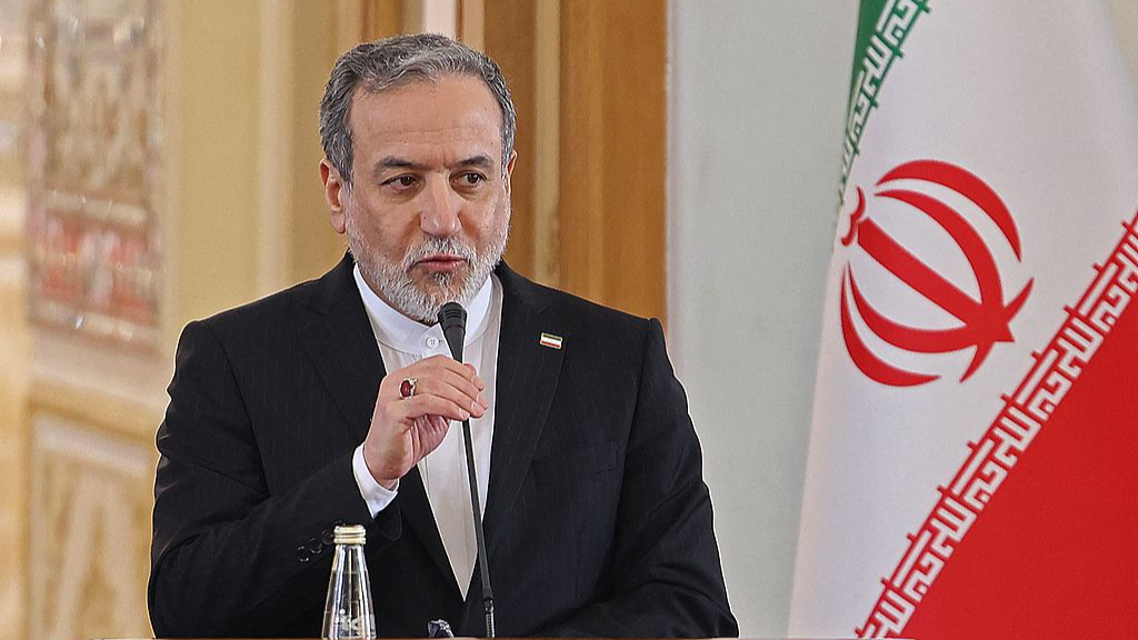 伊朗外长与沙特外交大臣通电话 就地区形势交换意见 伊朗外长与沙特外交大臣通电话 就地区形势交换意见