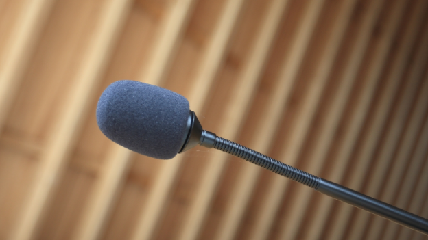 伊朗称打击以色列中部及北部多处军事目标