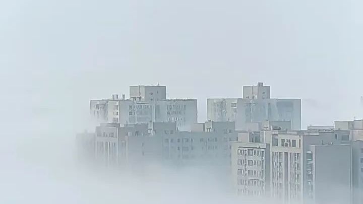 “哇!推开窗户仿佛到了天宫”!北京大雾,虽然出片,但请注意安全 “哇!推开窗户仿佛到了天宫”!北京大雾,虽然出片,但请注意安全
