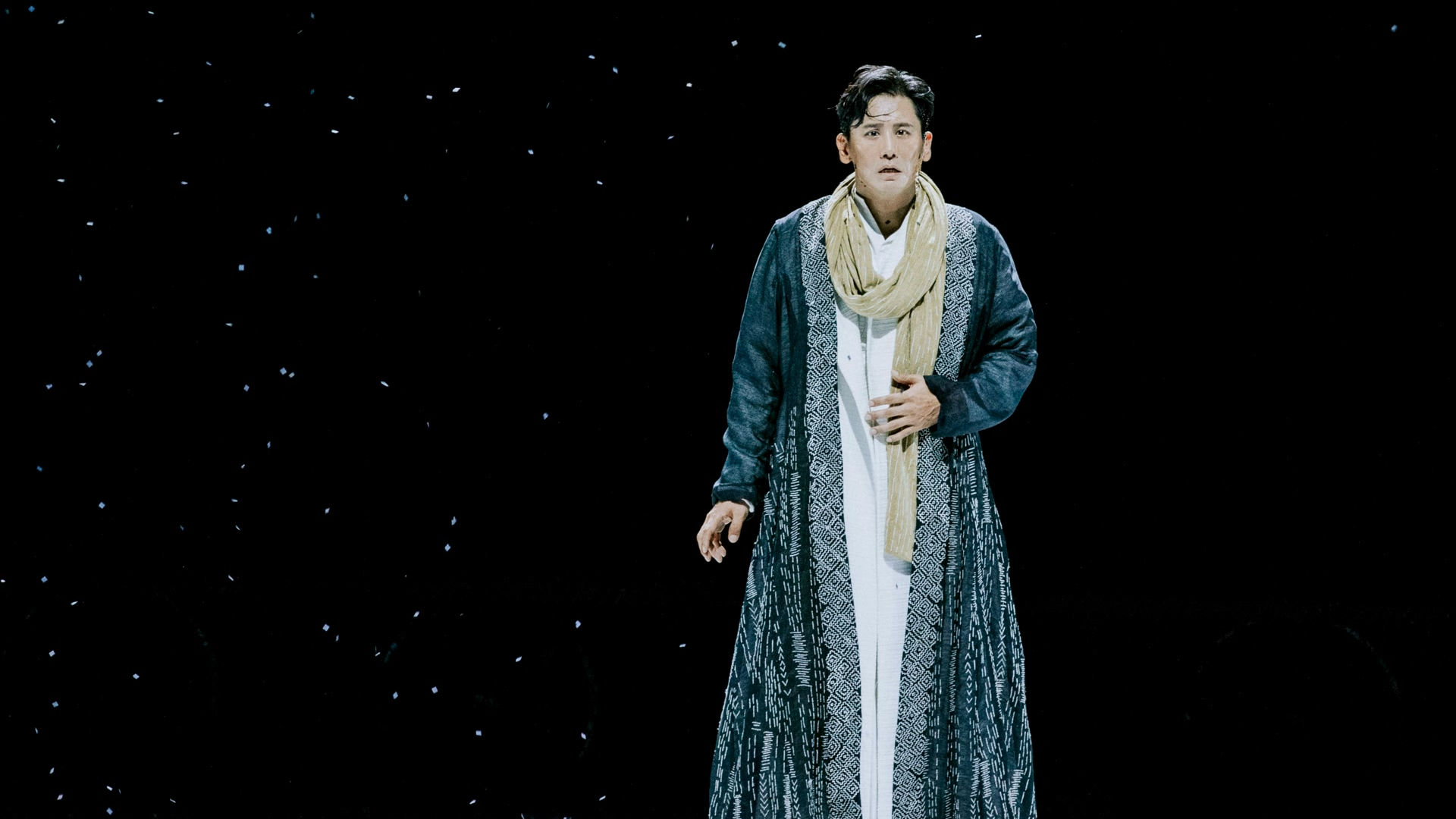 话剧《戎夷之衣》:借古人之事,发今世之问 话剧《戎夷之衣》:借古人之事,发今世之问