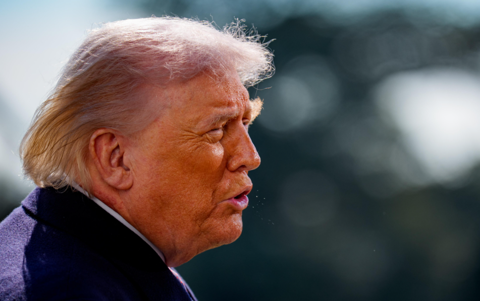 特朗普再度妄称希望参与伊朗下一任领导人选择 特朗普再度妄称希望参与伊朗下一任领导人选择