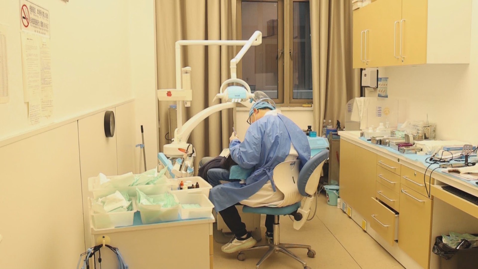 冬季口腔溃疡高发 专家教你应对有招