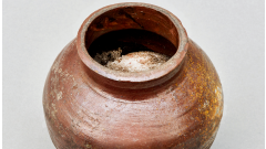 【遇见文物】一罐保存了90多年的“红军盐” 【遇见文物】一罐保存了90多年的“红军盐”