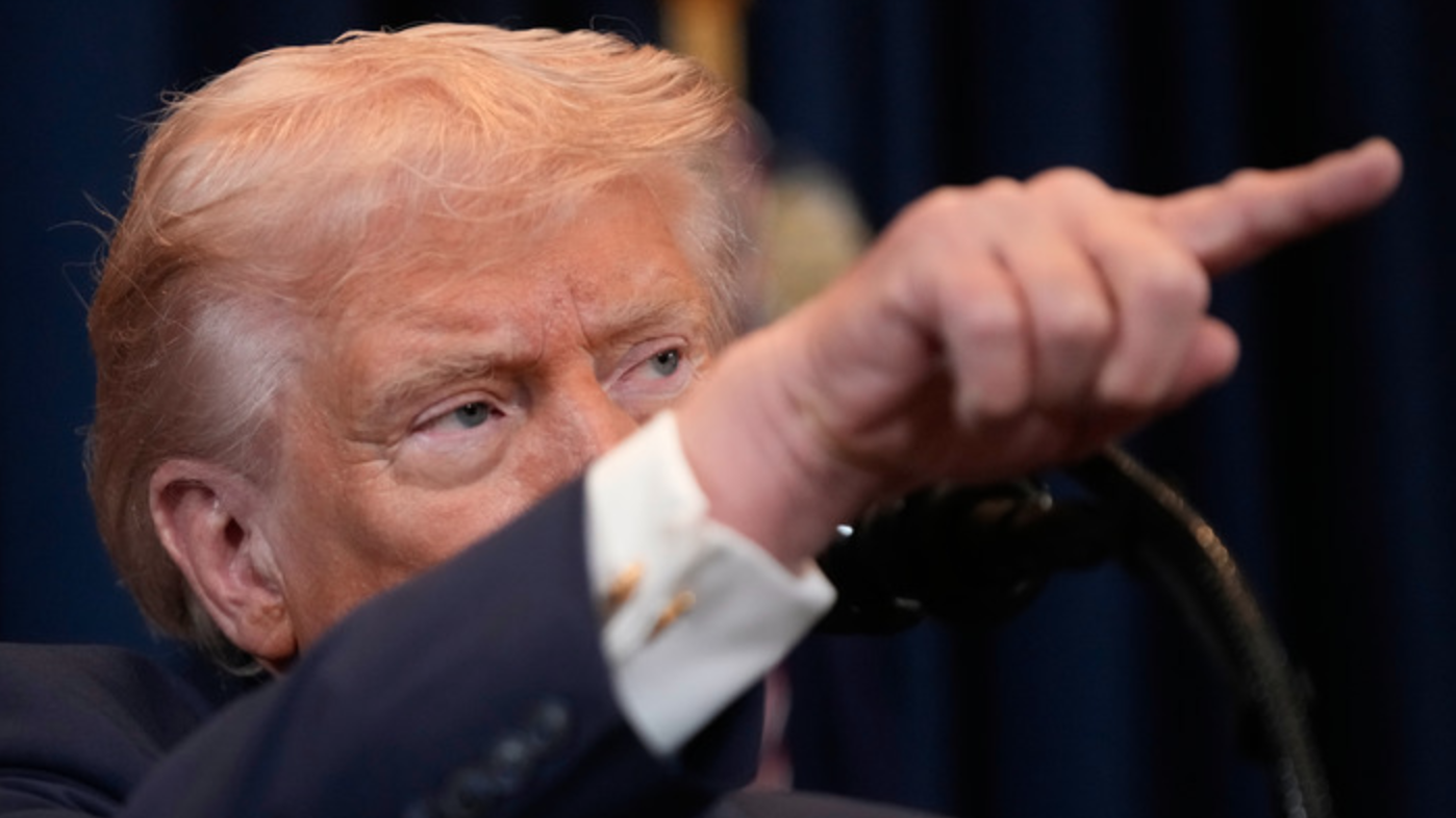 特朗普被曝“遭顾问催促”从伊朗战事中脱身